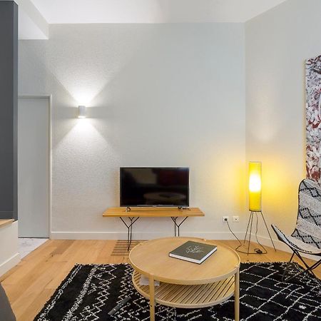 Arbre Sec - T2 - Meuble Tres Calme Appartement Lyon Buitenkant foto