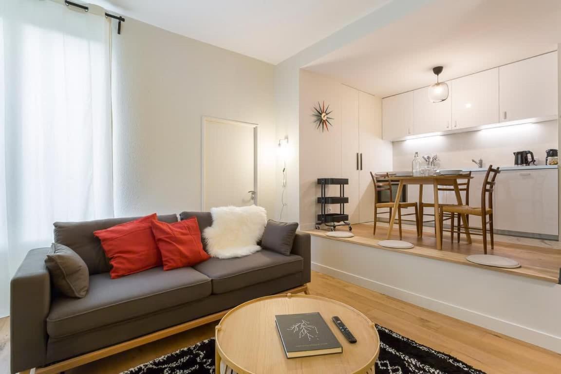 Arbre Sec - T2 - Meuble Tres Calme Appartement Lyon Buitenkant foto